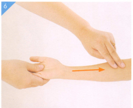 小儿中耳炎的穴位按摩疗法