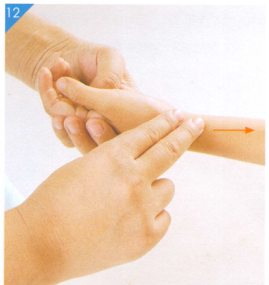 小儿慢性鼻炎的穴位按摩疗法