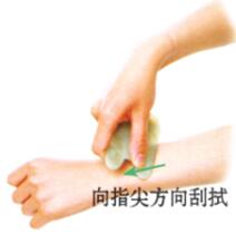 小儿便秘的刮痧疗法