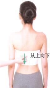 面色青暗的刮痧疗法