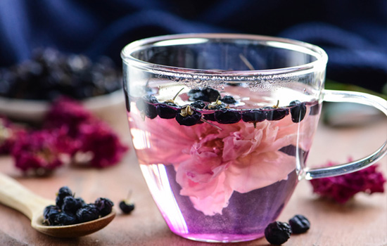 春天这组玫瑰、红豆花茶既养颜又祛湿