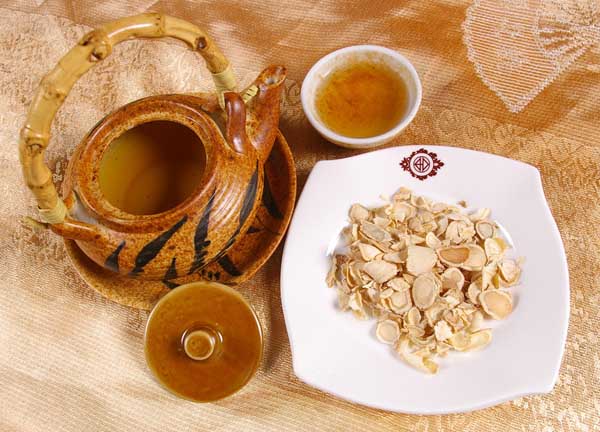 西洋参泡水喝的功效有哪些?