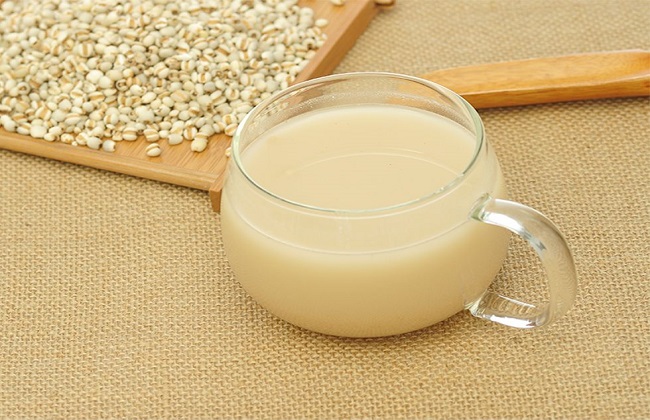 薏仁粉的功效与使用方法