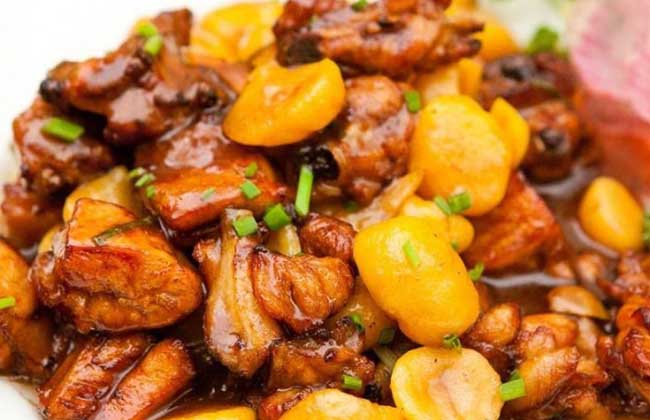 板栗烧鸡的几种常见做法