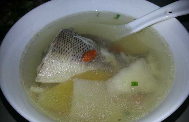 鲈鱼汤