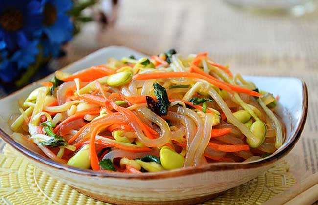 凉拌黄豆芽的家常做法