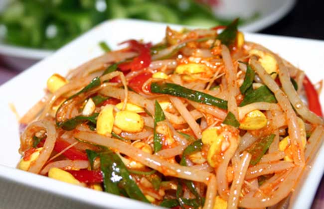 凉拌黄豆芽的家常做法