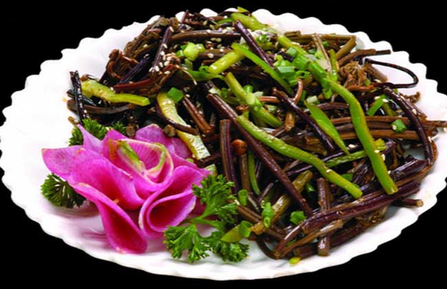 爆炒鸡爪菜