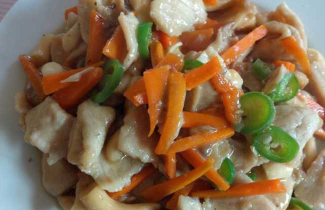 凤尾菇炒肉片