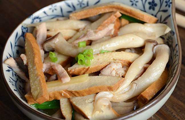 蘑菇炒香干