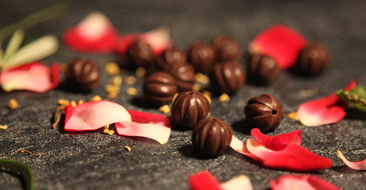 “手作清欢，珠串时光”——古法合香珠DIY雅集